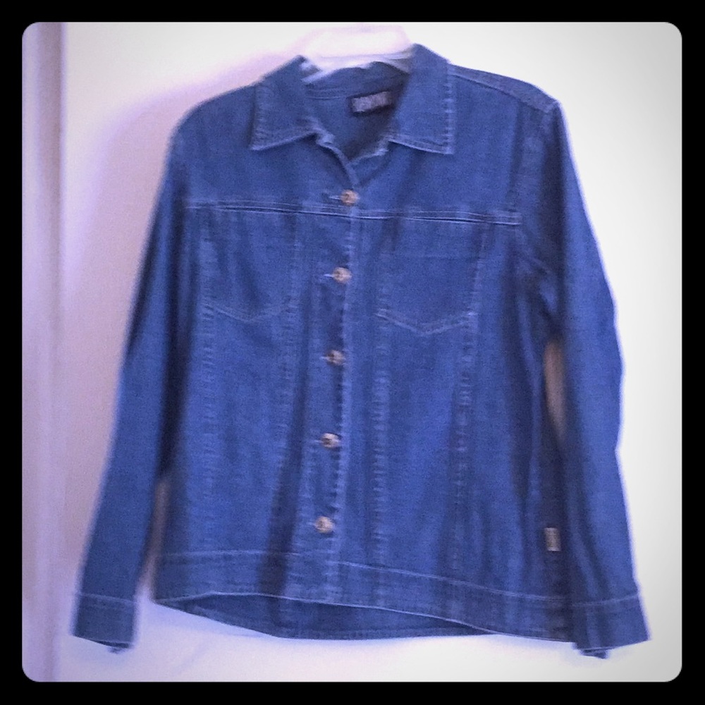 Bill Blass Sport denim jacket.